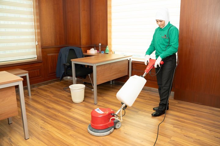 Cleaning services gallery image 3